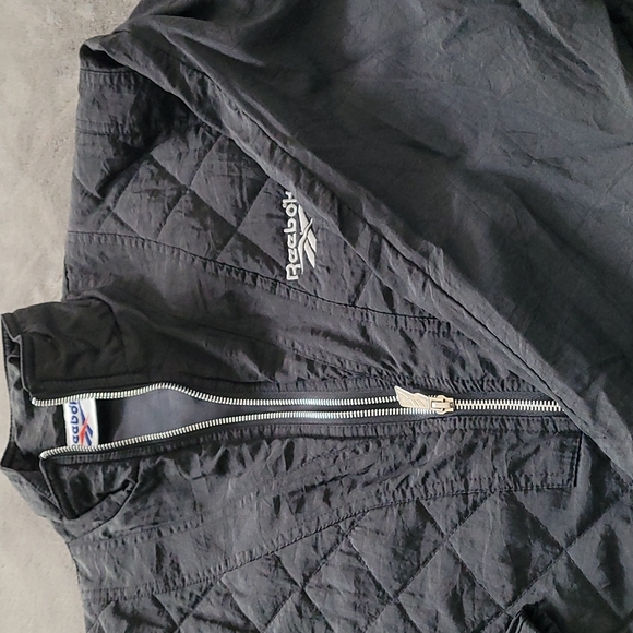 Reebok black quilted jacket - Picture 4 of 4